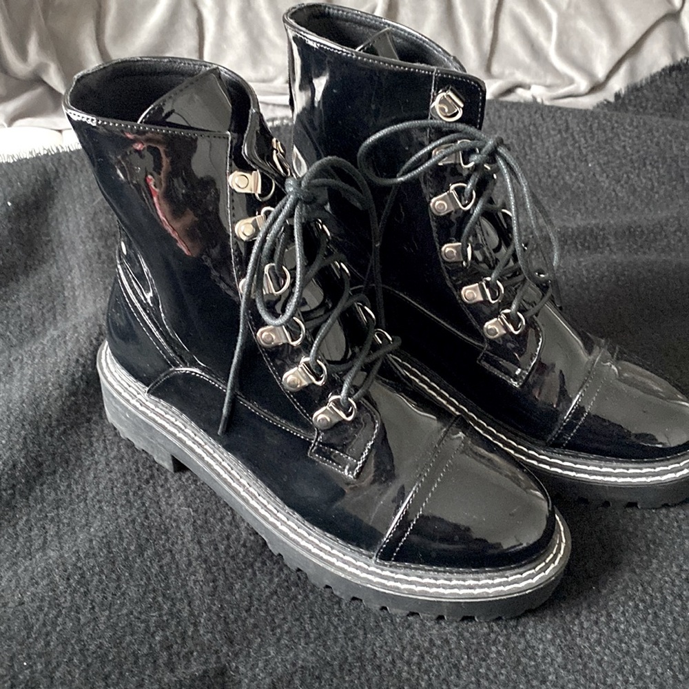 Black boots
